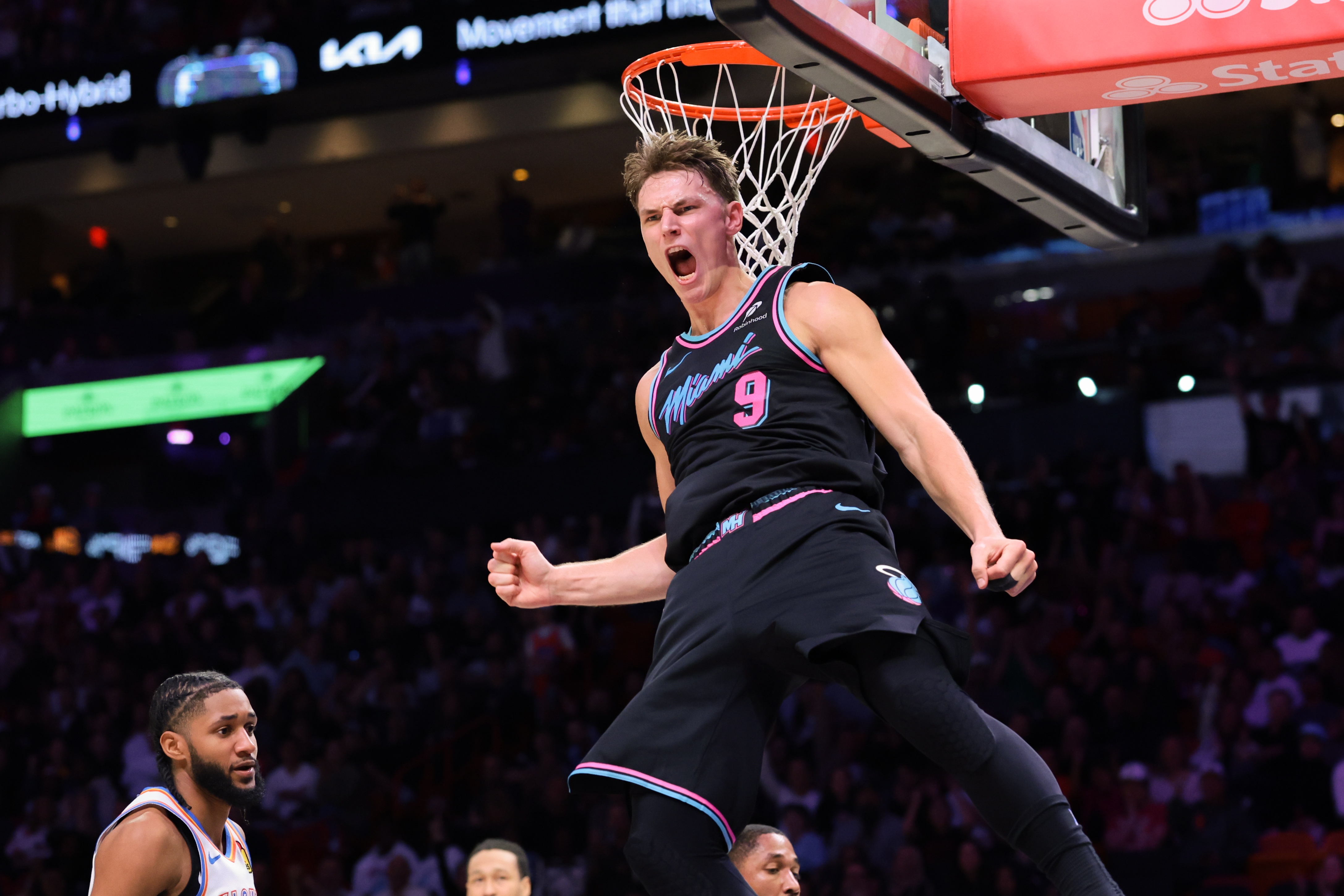 旺财28下载-9中7砍16分6板！拉松谈表现：向教练队友学习 教练非常相信我们