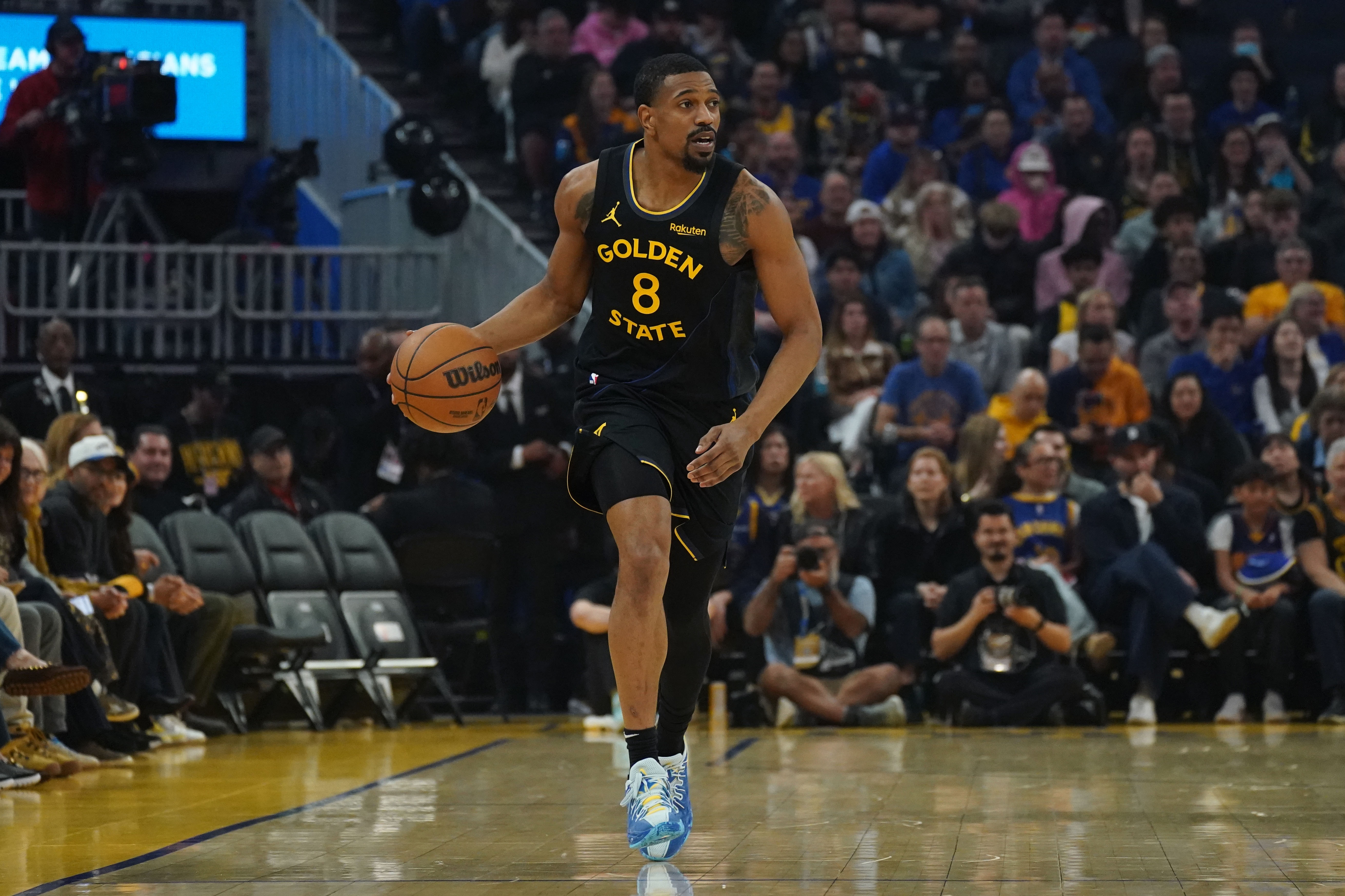 旺财28官网-梅尔顿：我一直想办法走出最近的低谷期 队友们一直给我信心